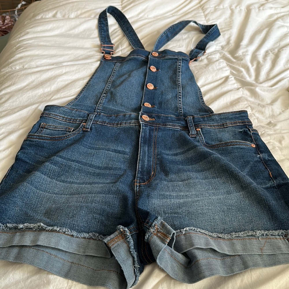 Celebrity pink overalls large